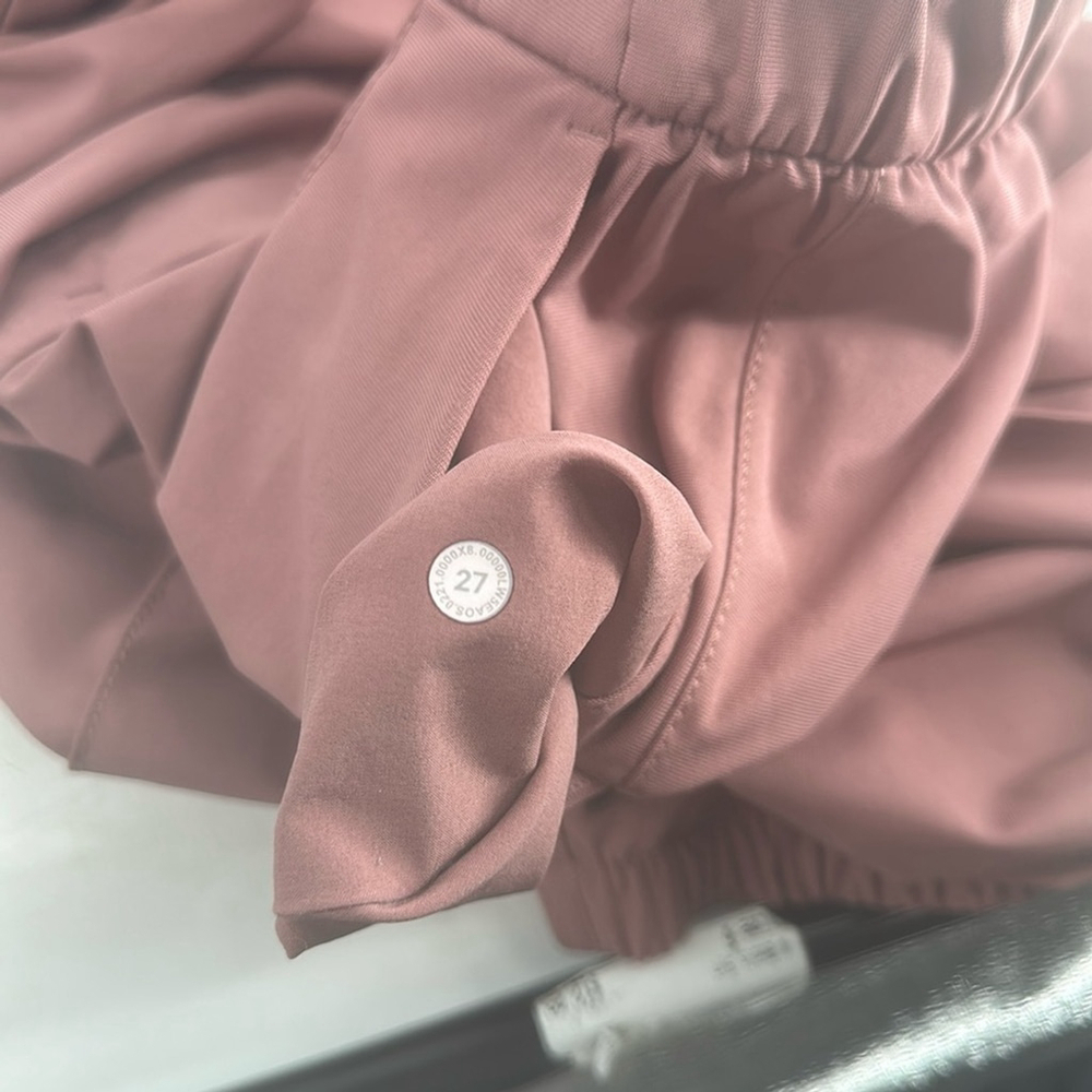 High-Rise Rose Jogger Pants - Women's - Picture 4 of 10